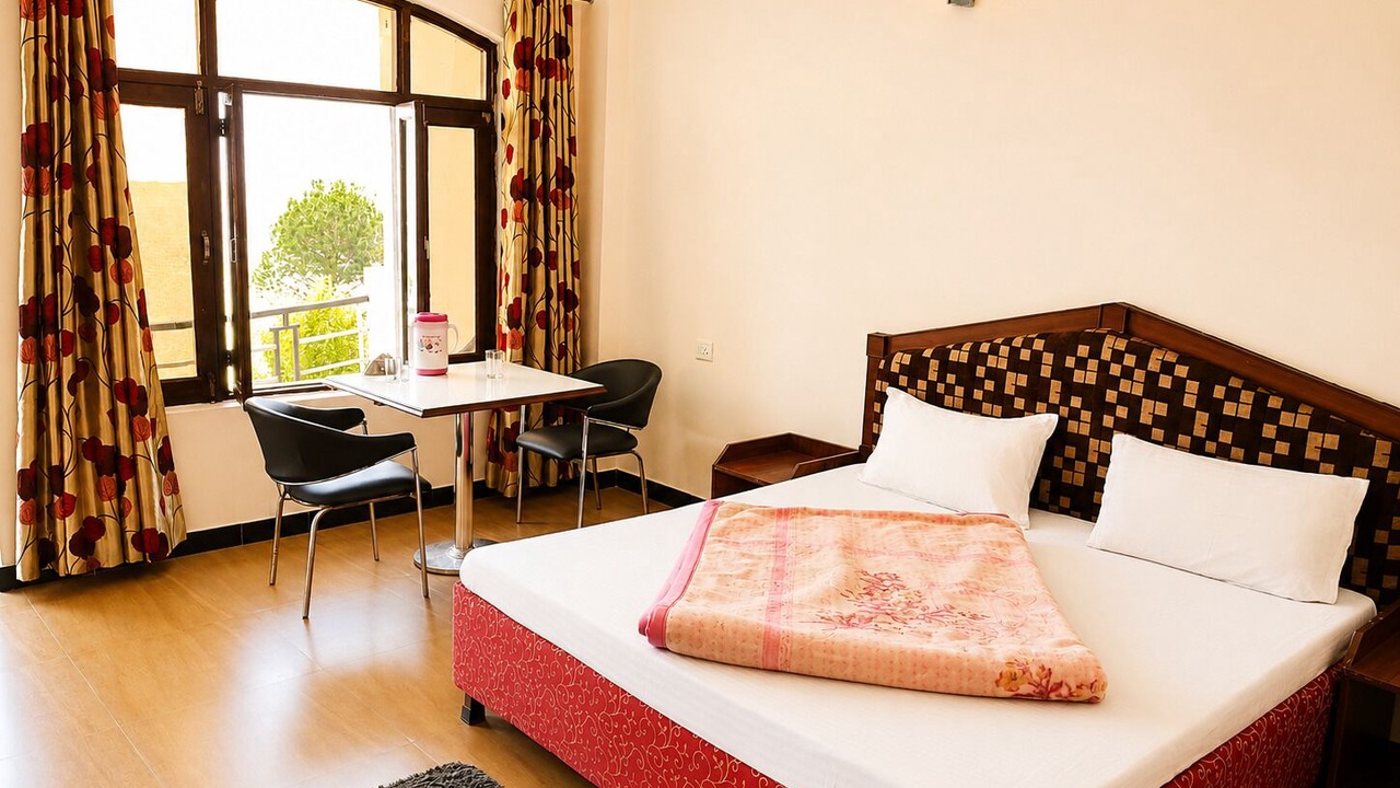 Photo of Bedroom in Jaiharikhal