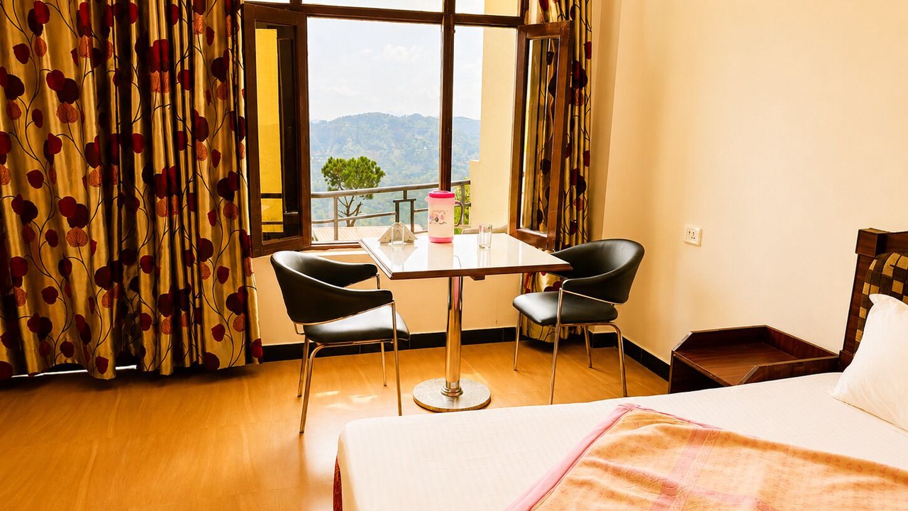Photo of Bedroom in Jaiharikhal