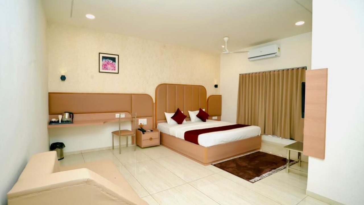 Photo of Bedroom in Morbi