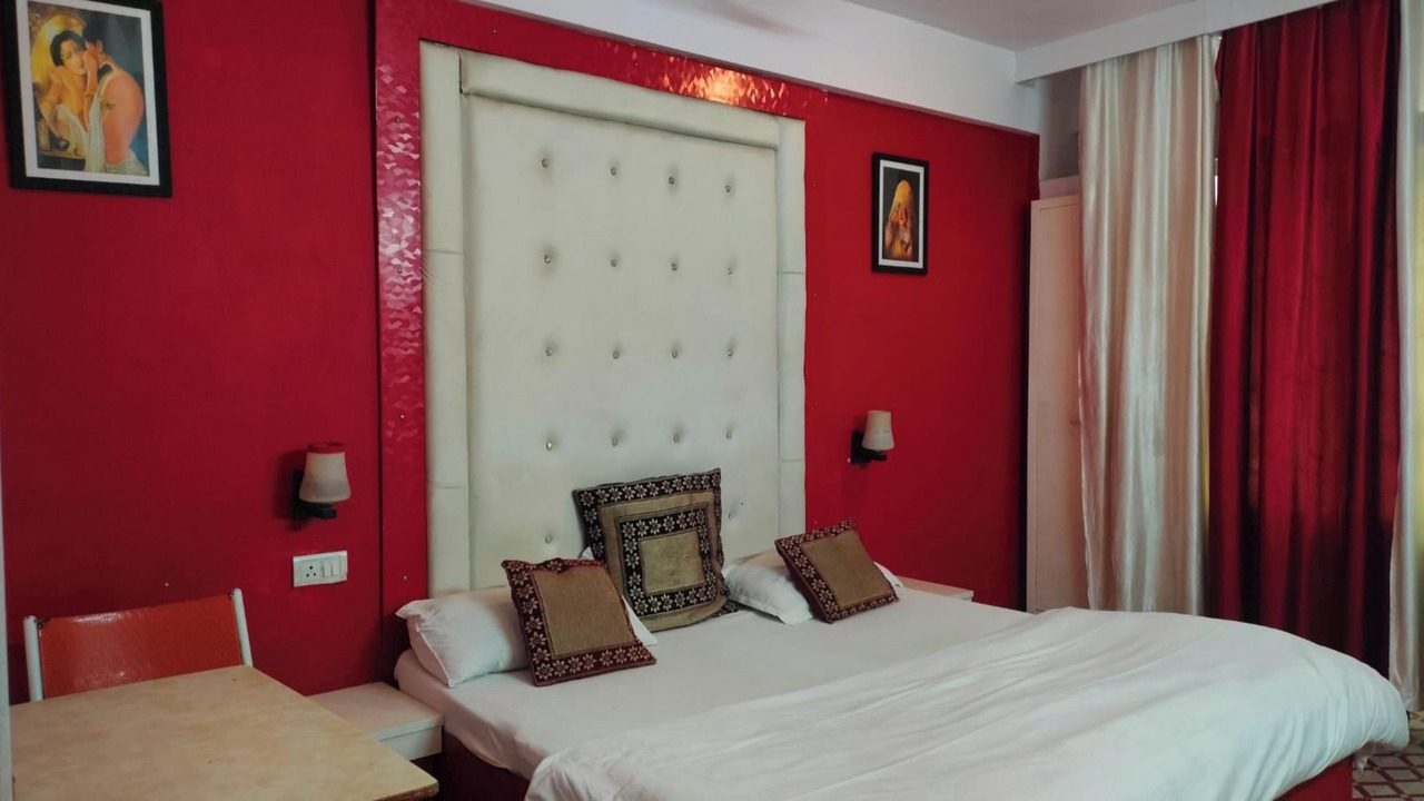 Photo of Bedroom in Meerut