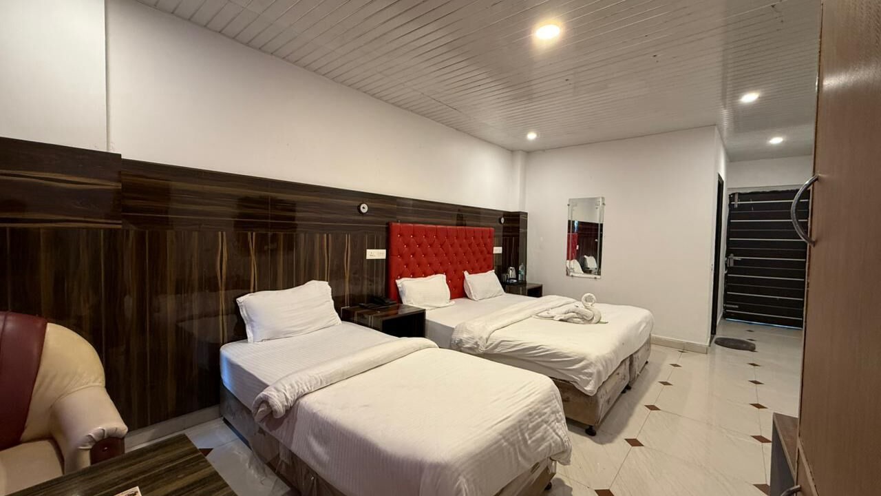 Photo of Bedroom in Dhanaulti