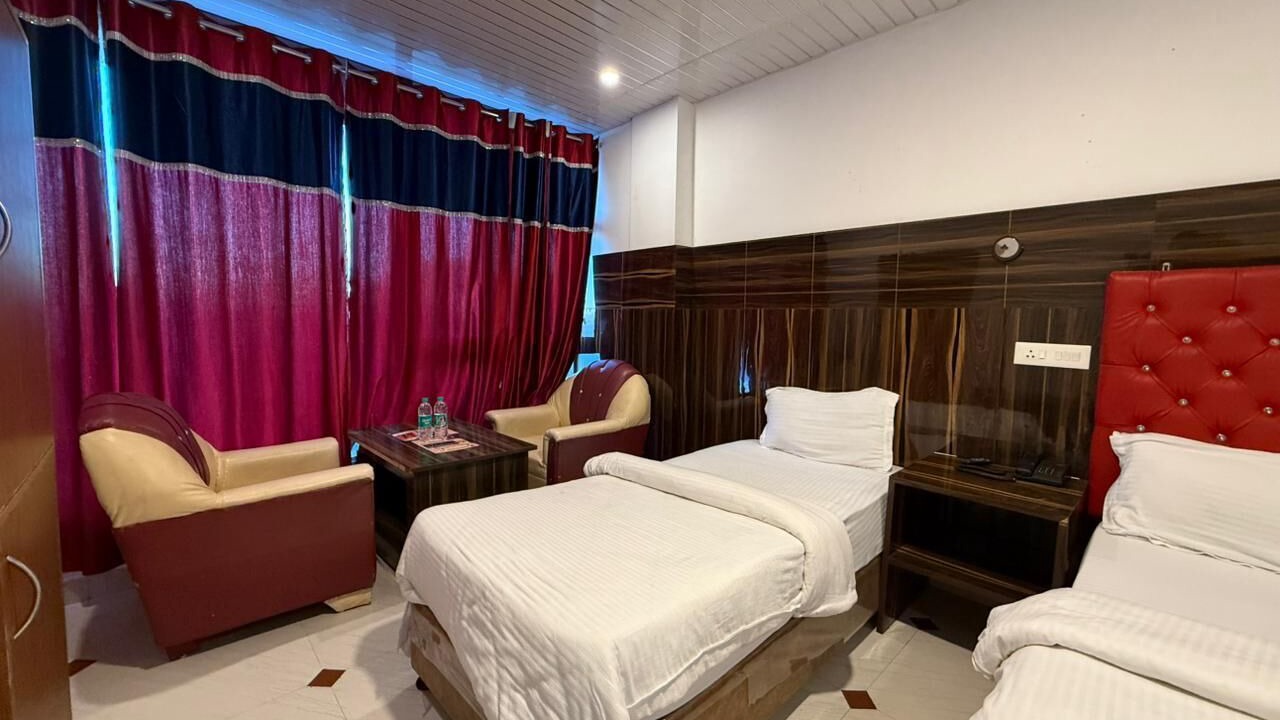 Photo of Bedroom in Dhanaulti