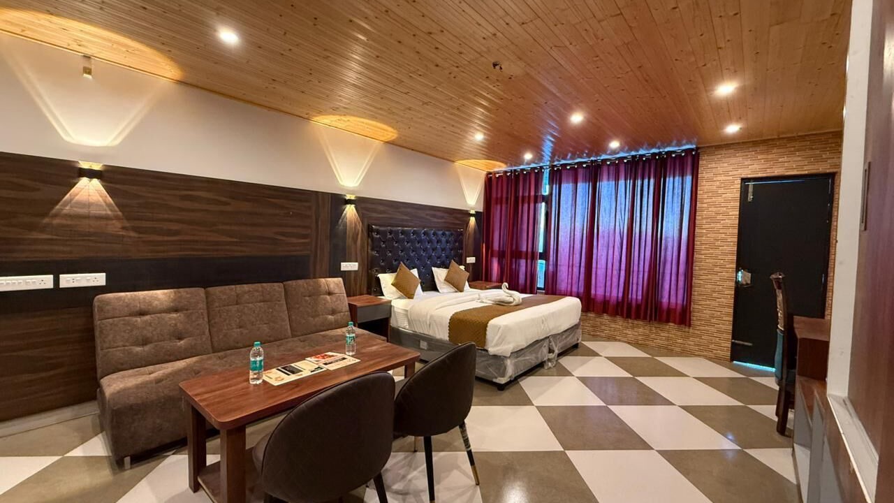 Photo of Bedroom in Dhanaulti