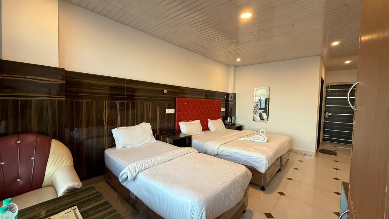 Photo of Bedroom in Dhanaulti