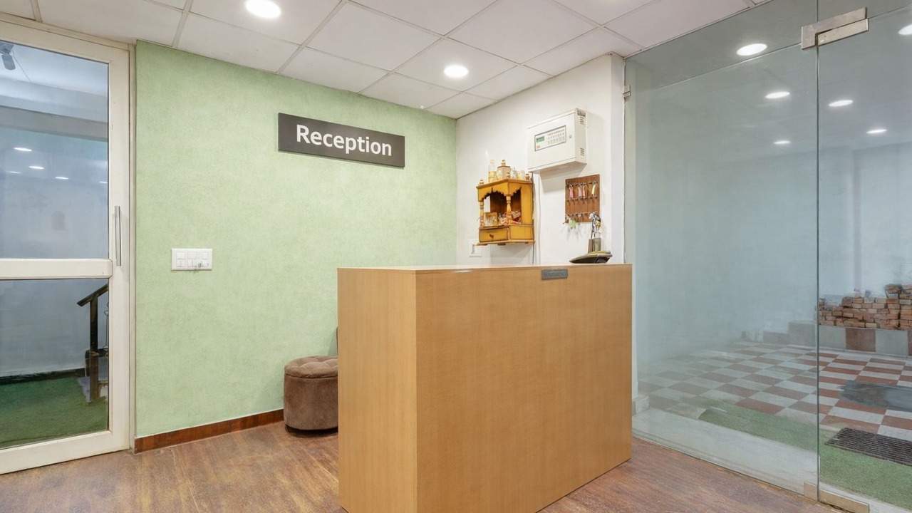 Photo of Bedroom in Karol Bagh