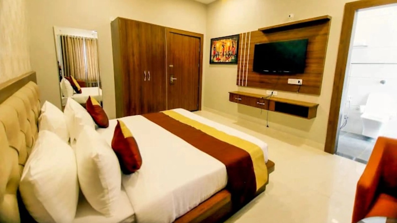 Photo of Bedroom in Bharatpur