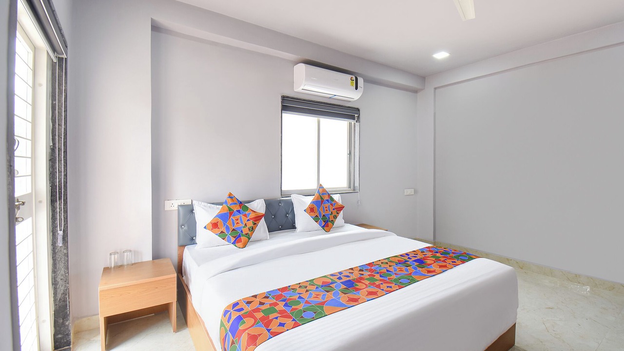 Photo of Bedroom in Hadapsar