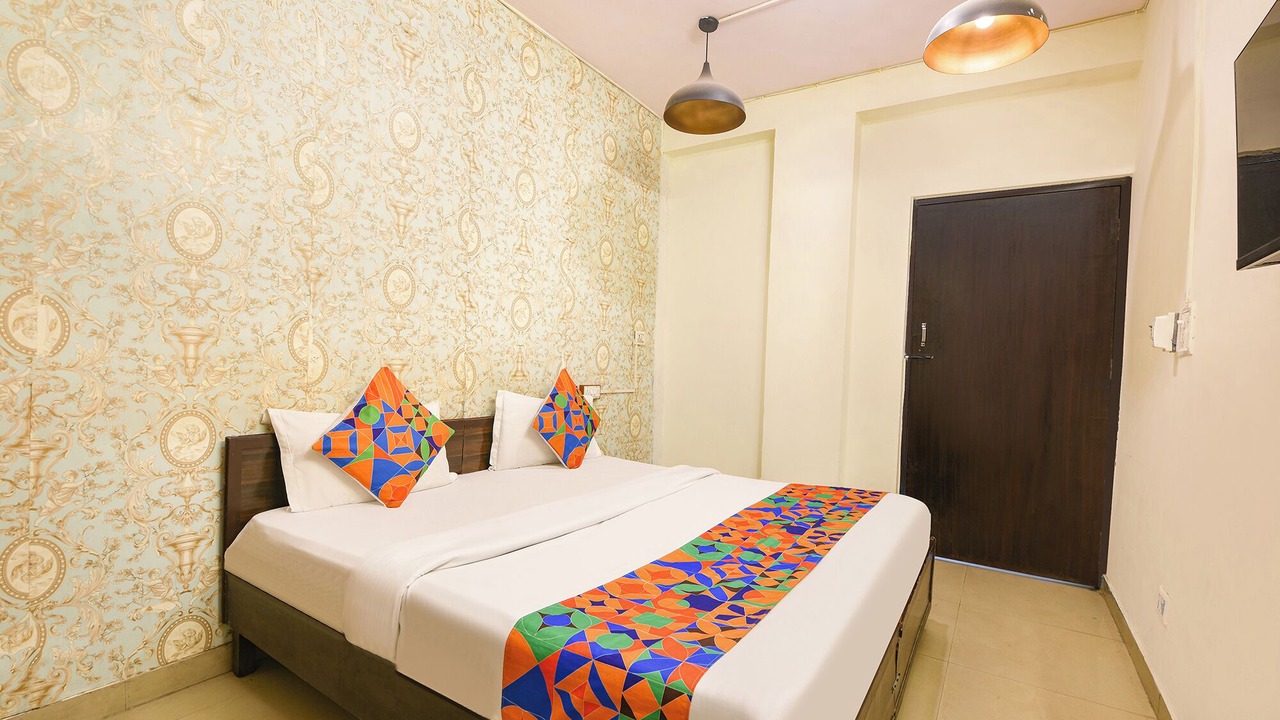 Photo of Bedroom in East of Kailash