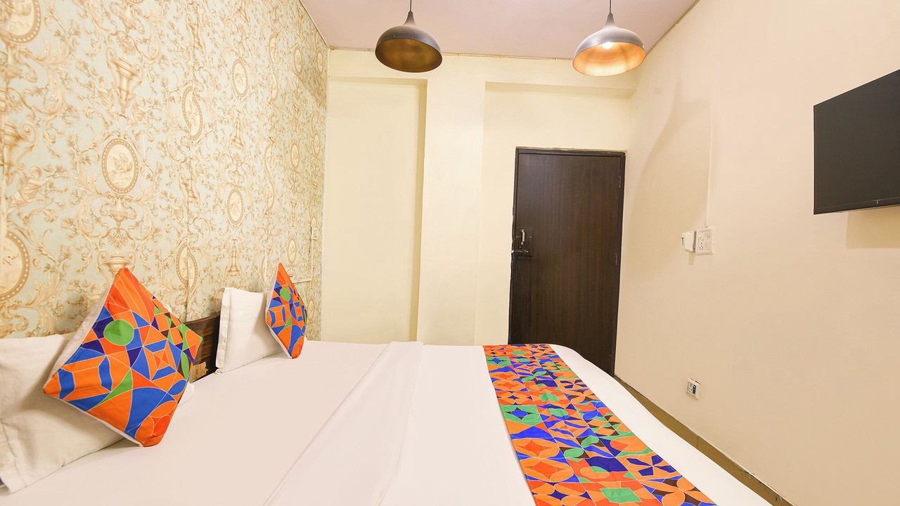 Photo of Bedroom in East of Kailash