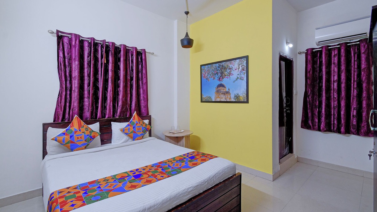 Photo of Bedroom in Kukatpalli