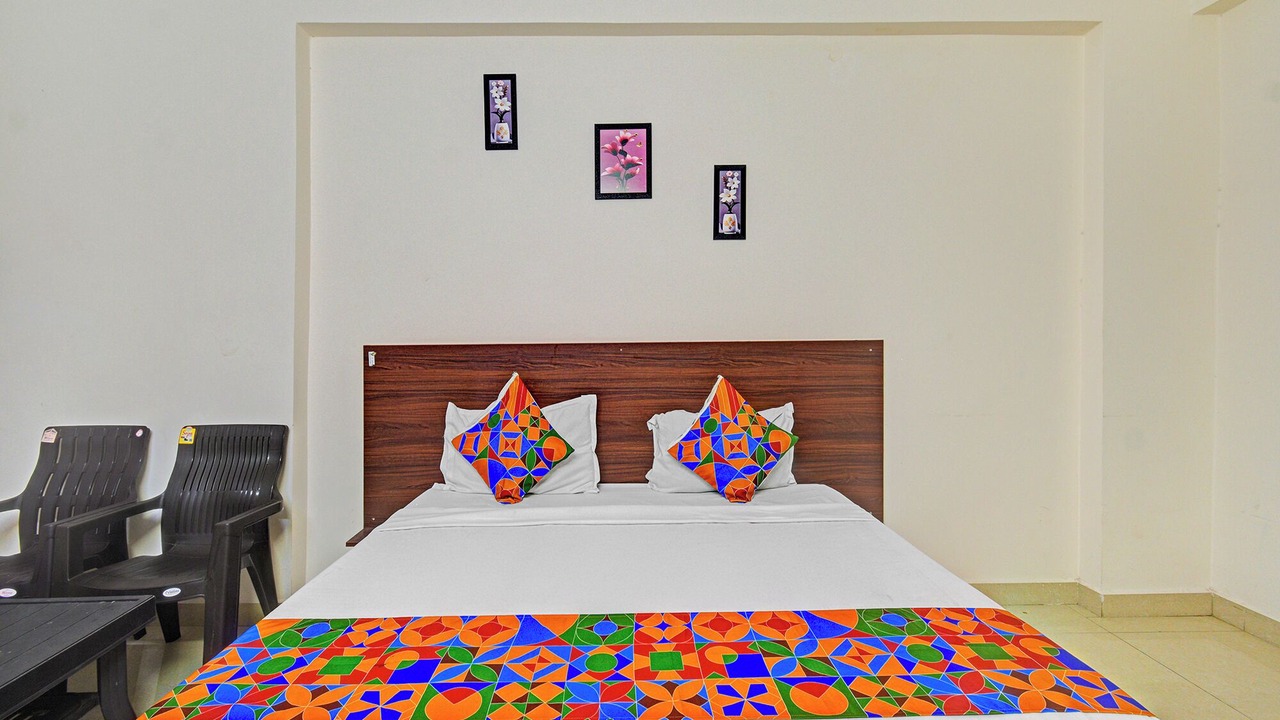 Photo of Bedroom in Ameerpet