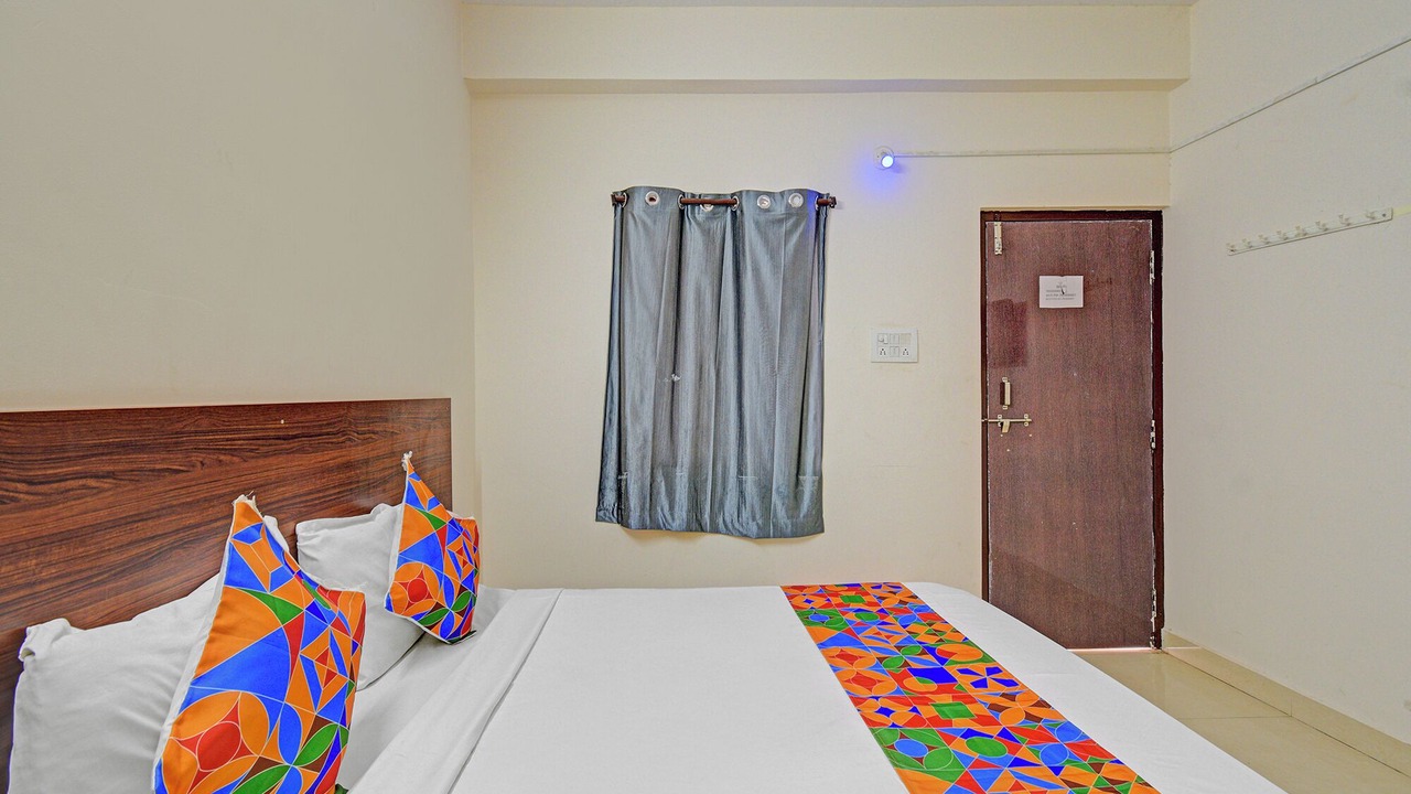 Photo of Bedroom in Ameerpet