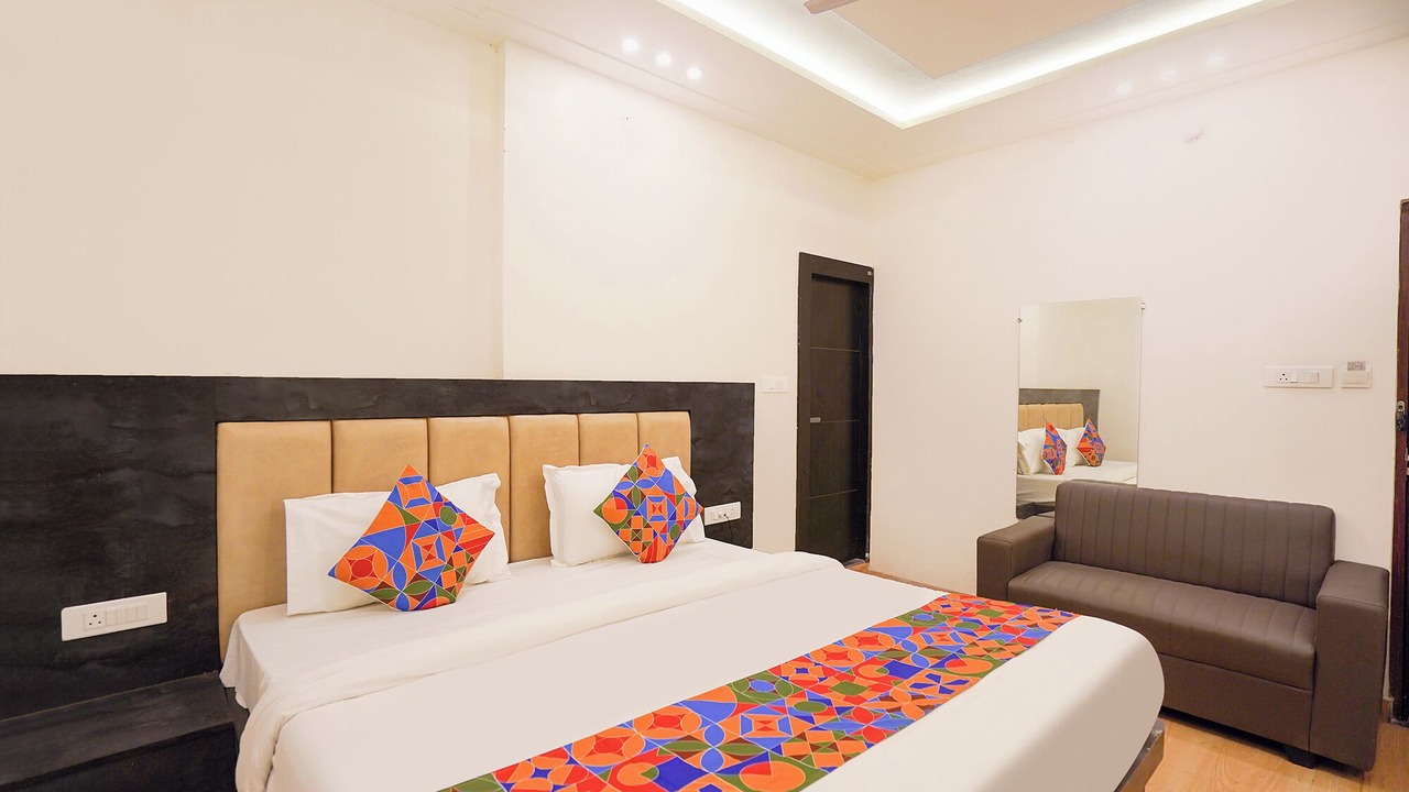 Photo of Bedroom in Kakarmatha