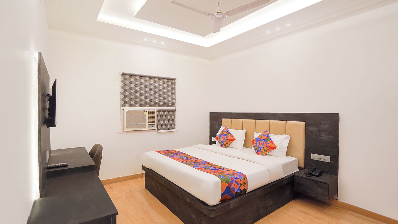 Photo of Bedroom in Kakarmatha