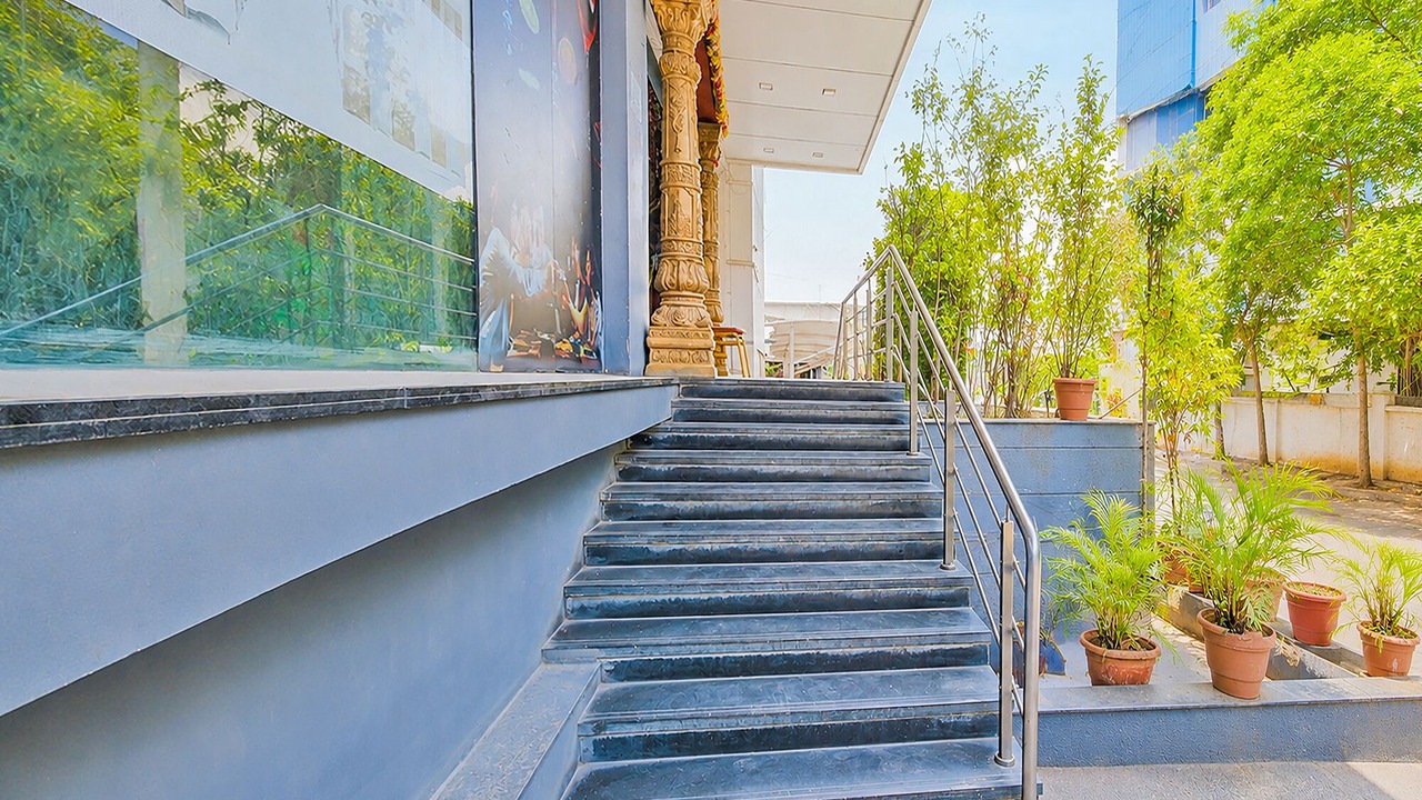 Photo of Outdoor in LB Nagar
