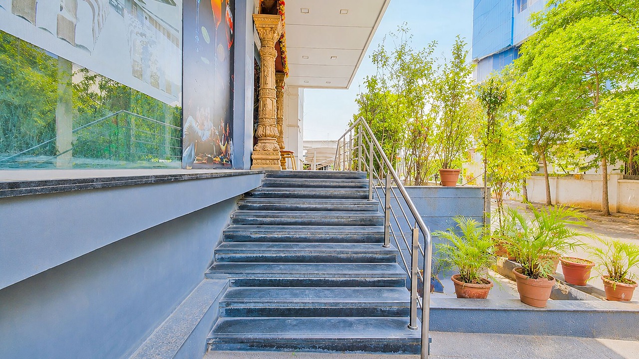 Photo of Outdoor in LB Nagar