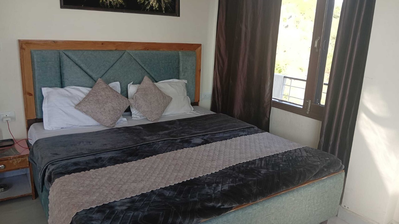 Photo of Bedroom in Shimla