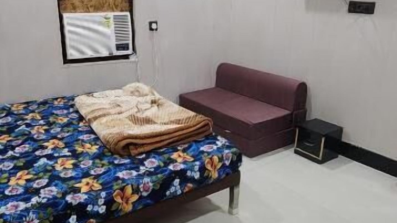 Photo of Bedroom in Mathura