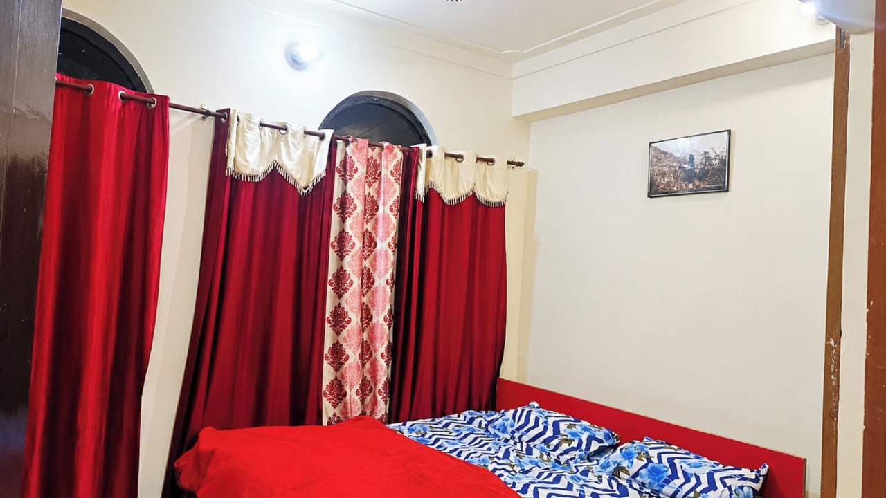 Photo of Bedroom in Munsyari