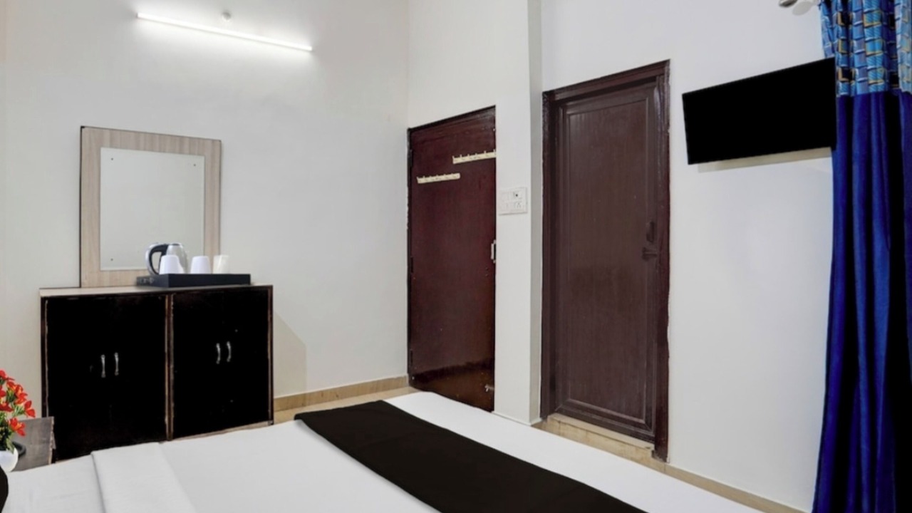 Photo of Bedroom in Rudrapur