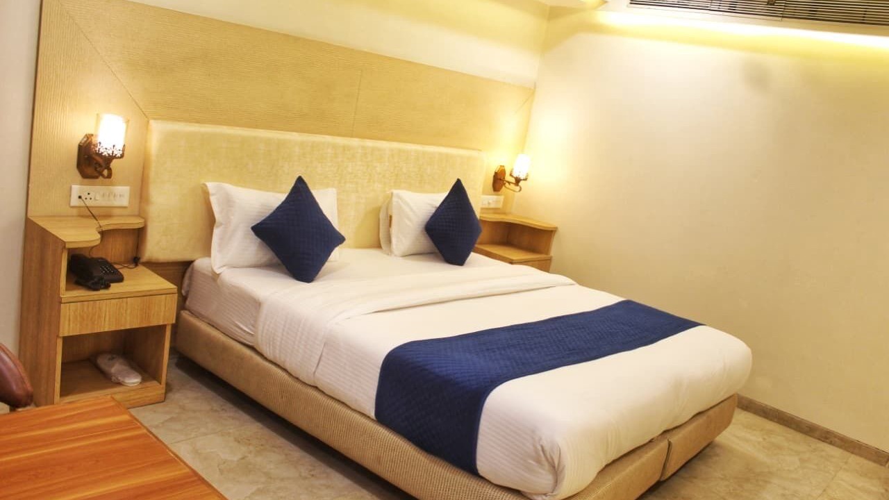 Photo of Bedroom in Koregaon Park