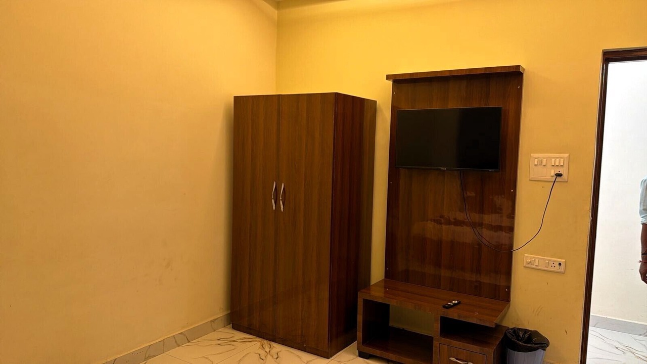 Photo of Bedroom in Kalyanpur