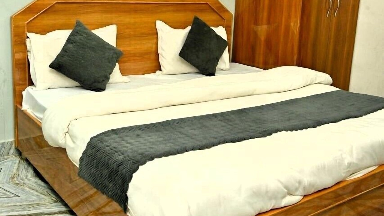 Photo of Bedroom in Kalyanpur