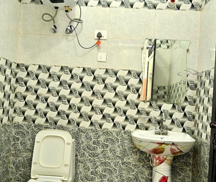 Photo of Bathroom in Kalyanpur