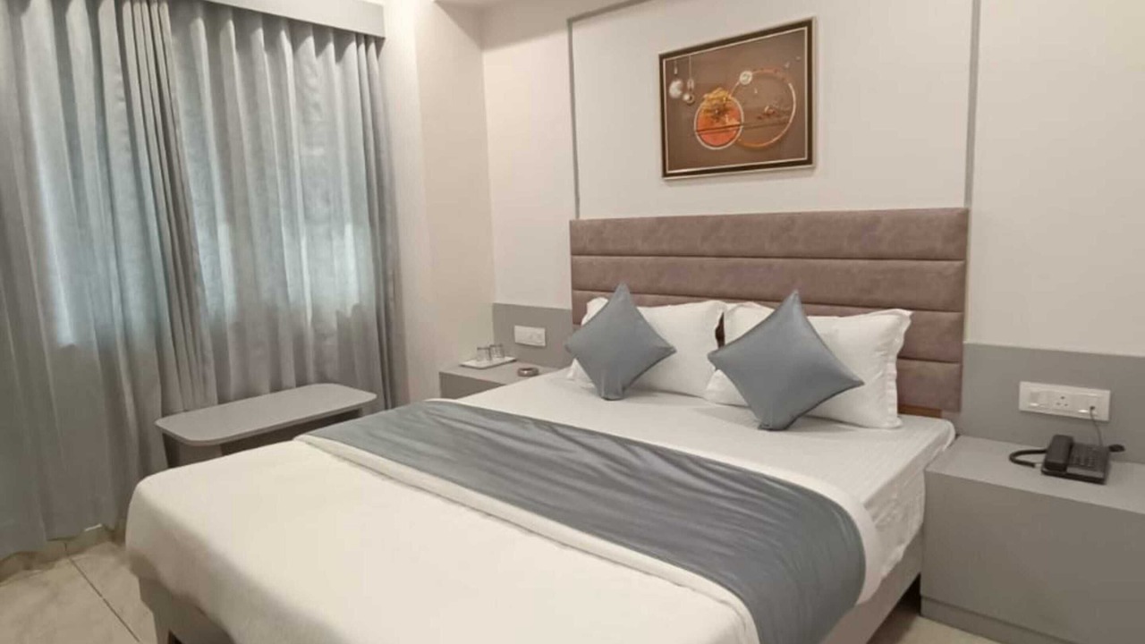 Photo of Bedroom in Gandhinagar
