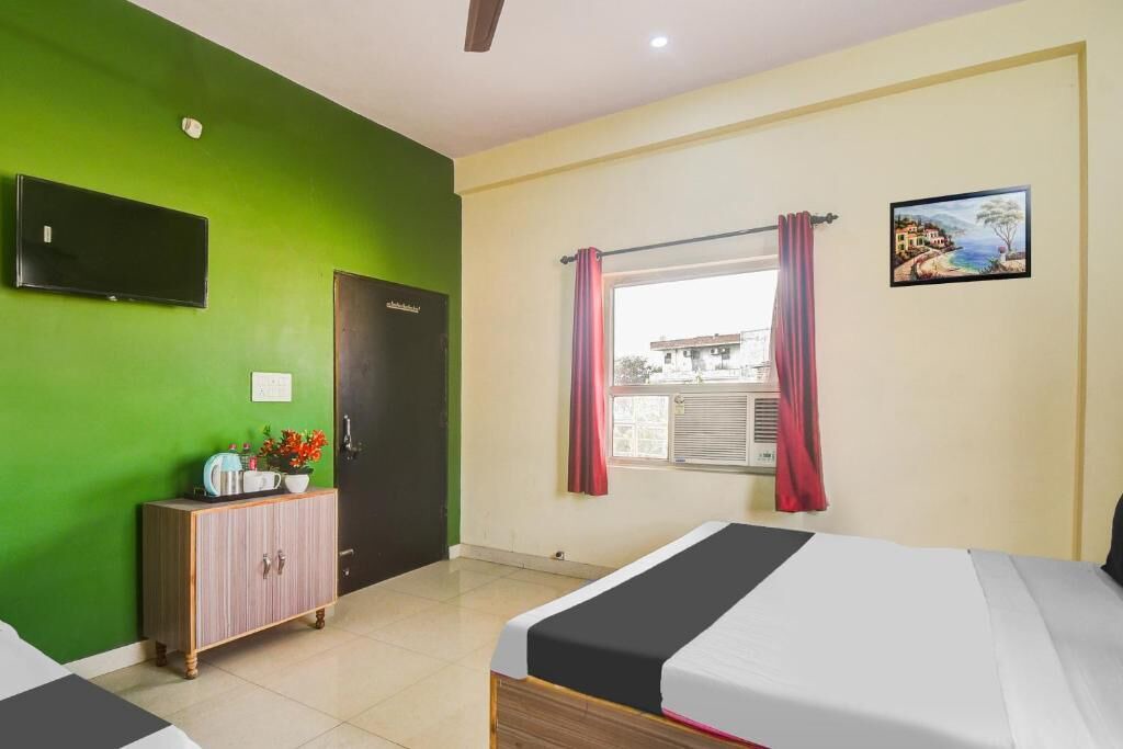 Photo of Bedroom in Tonk Road