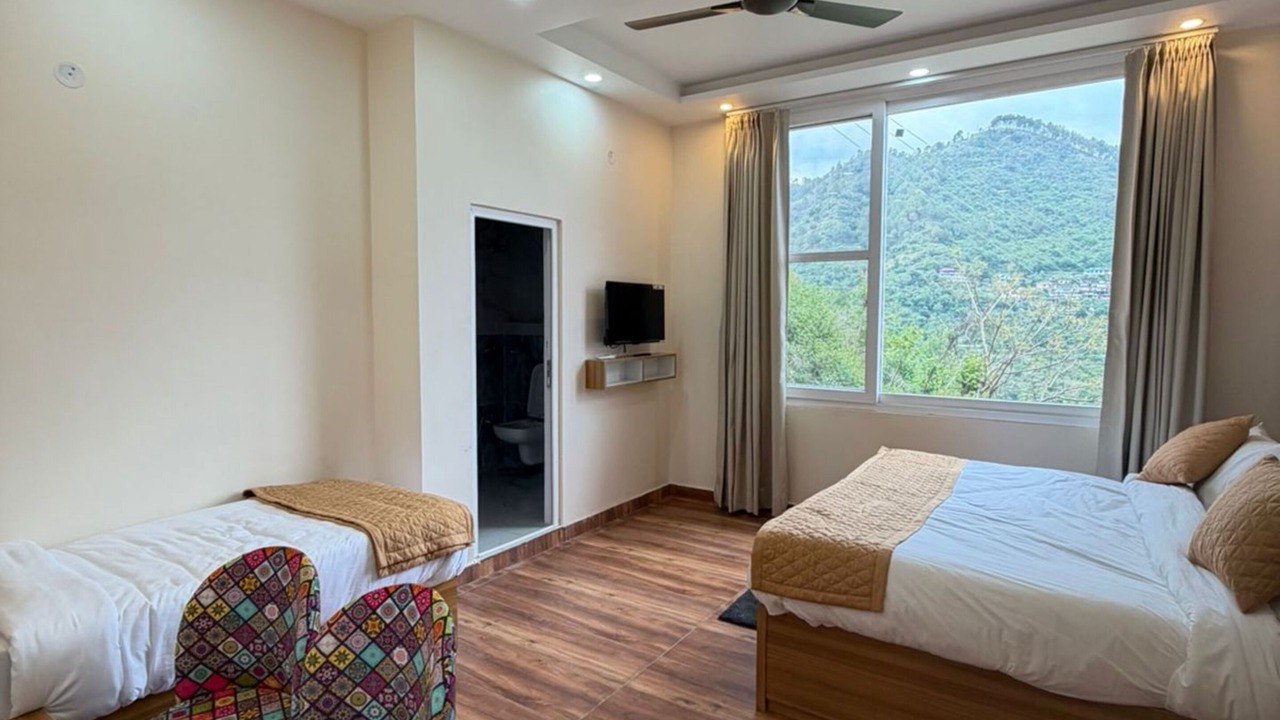 Photo of Bedroom in Kandaghat