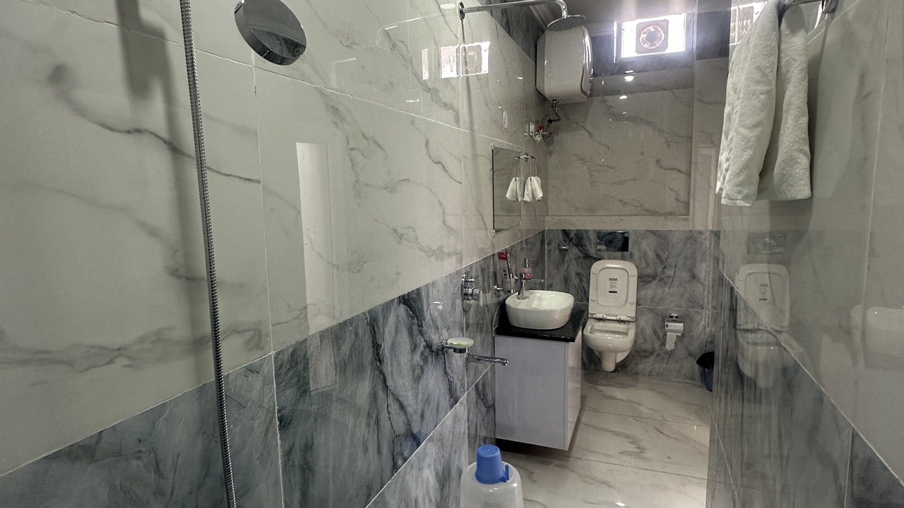 Photo of Bathroom in Kandaghat