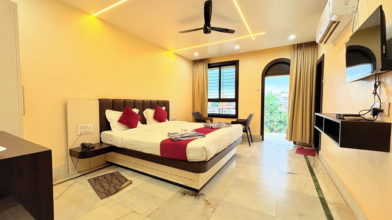 Photo of Bedroom in Tarapith