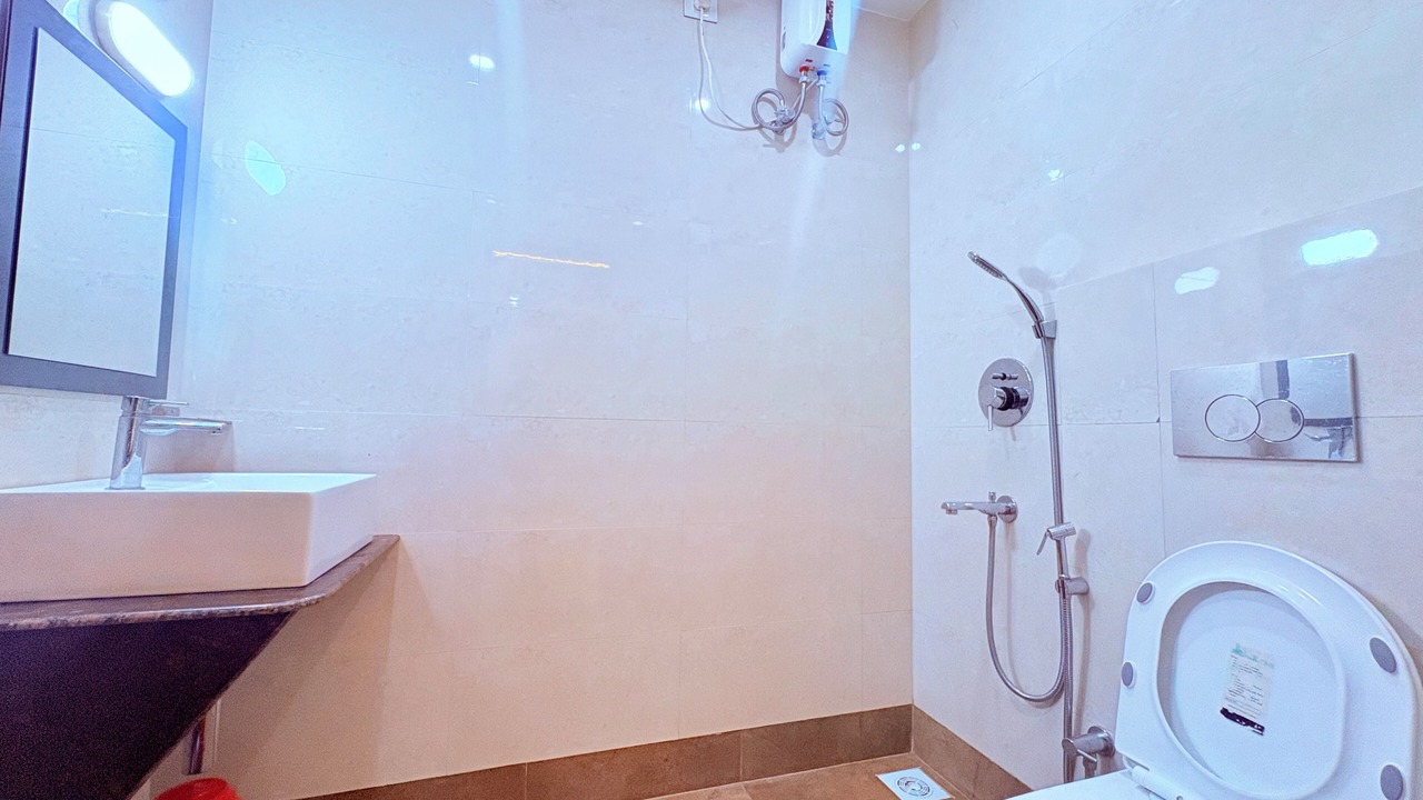 Photo of Bathroom in Tarapith