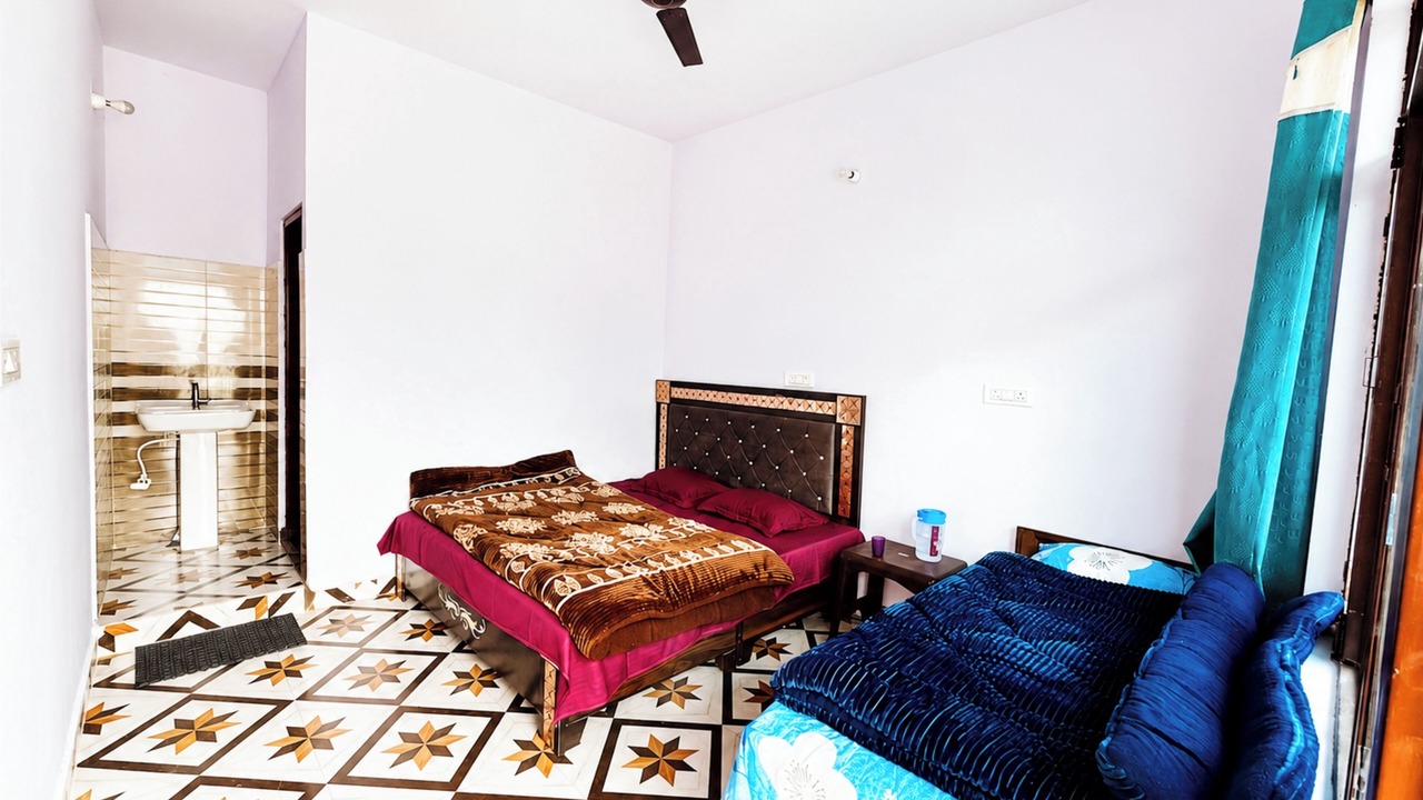 Photo of Bedroom in Sitapur
