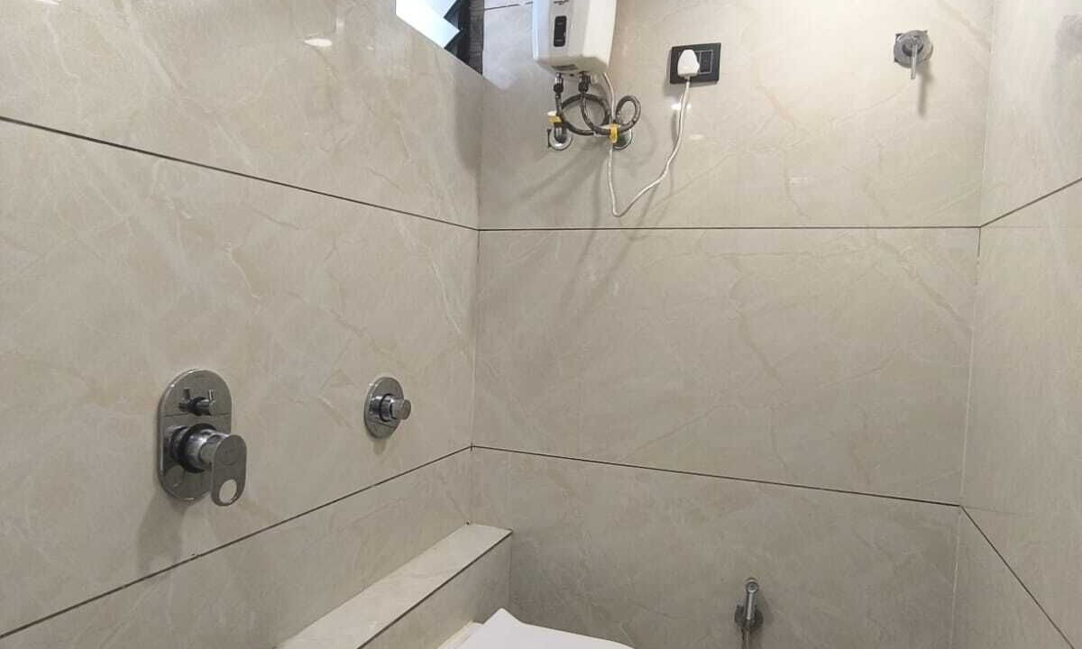 Photo of Bathroom in Vastrapur