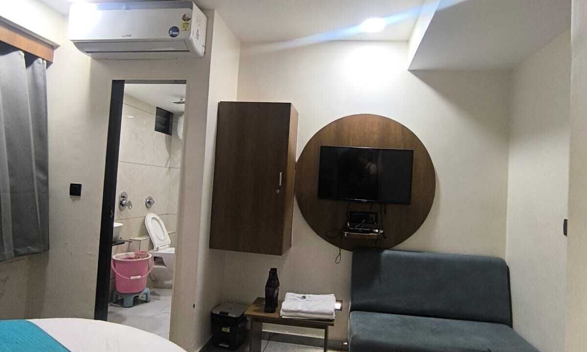 Photo of Bedroom in Vastrapur