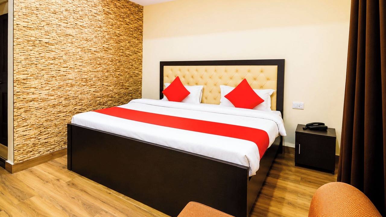 Photo of Bedroom in Charbagh