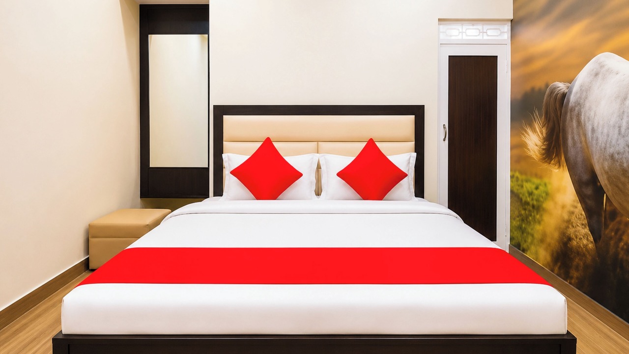 Photo of Bedroom in Charbagh
