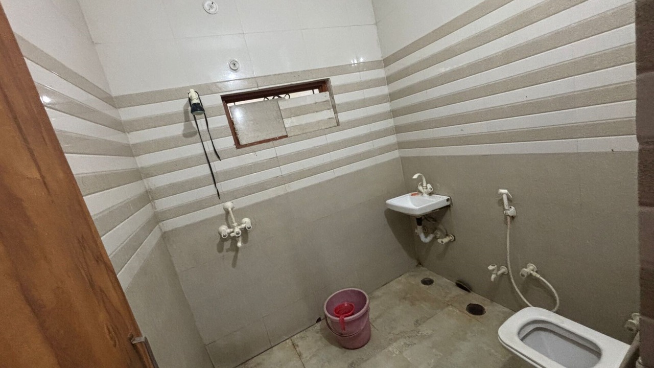 Photo of Bathroom in Vrindavan