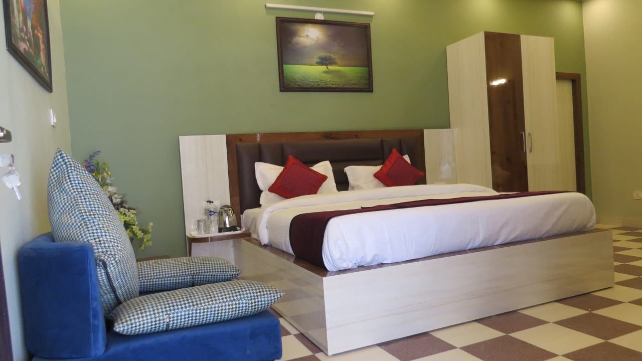 Photo of Bedroom in Bhowali