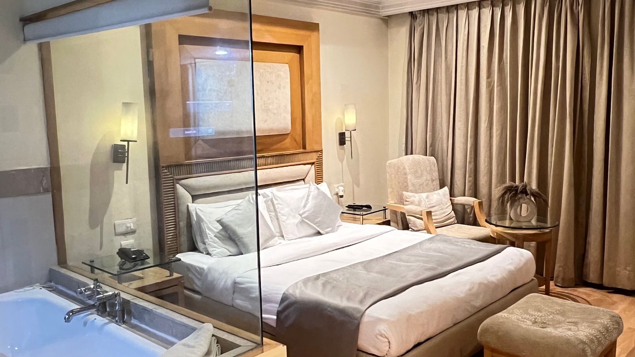 Photo of Bedroom in Sushant Lok