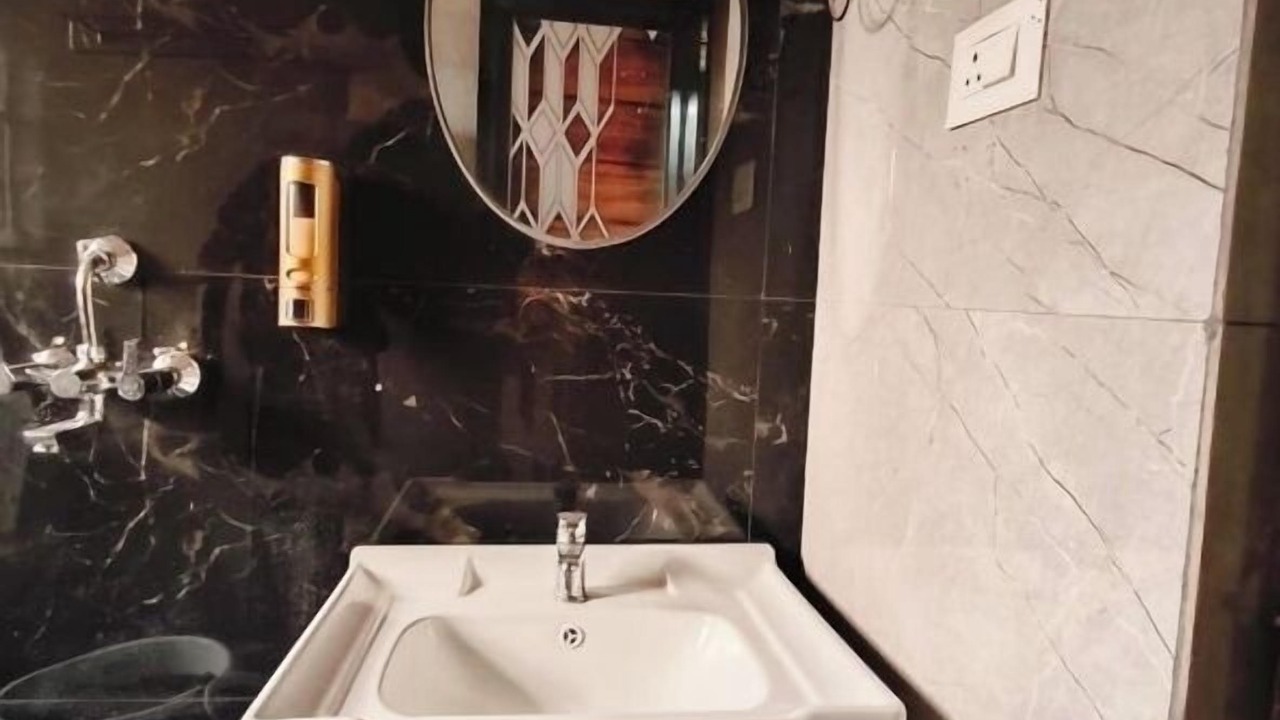 Photo of Bathroom in Varanasi