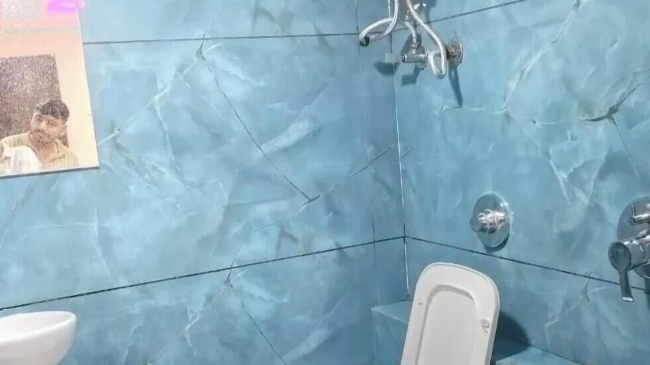 Photo of Bathroom in Ellis Bridge
