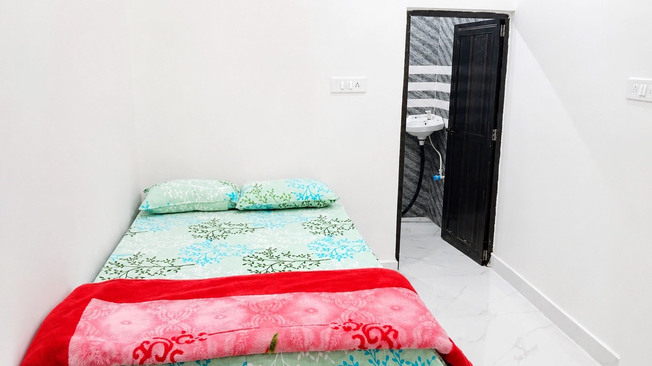 Photo of Bedroom in Sadabad