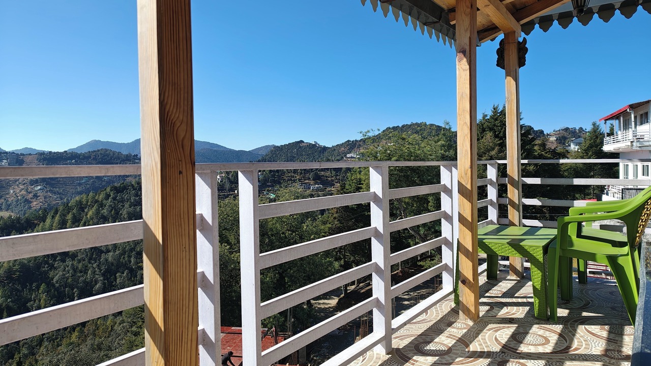 Photo of Patio Balcony in Mukteshwar