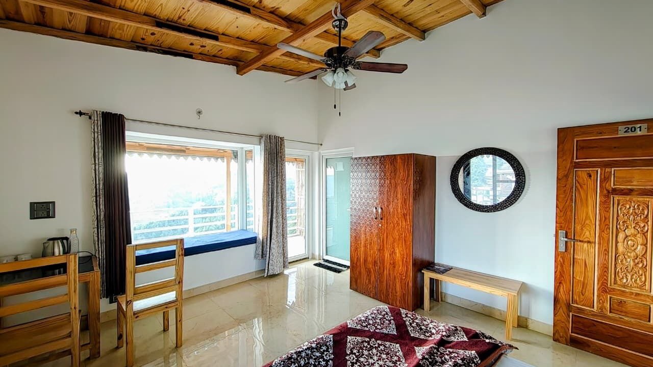 Photo of Patio Balcony in Mukteshwar