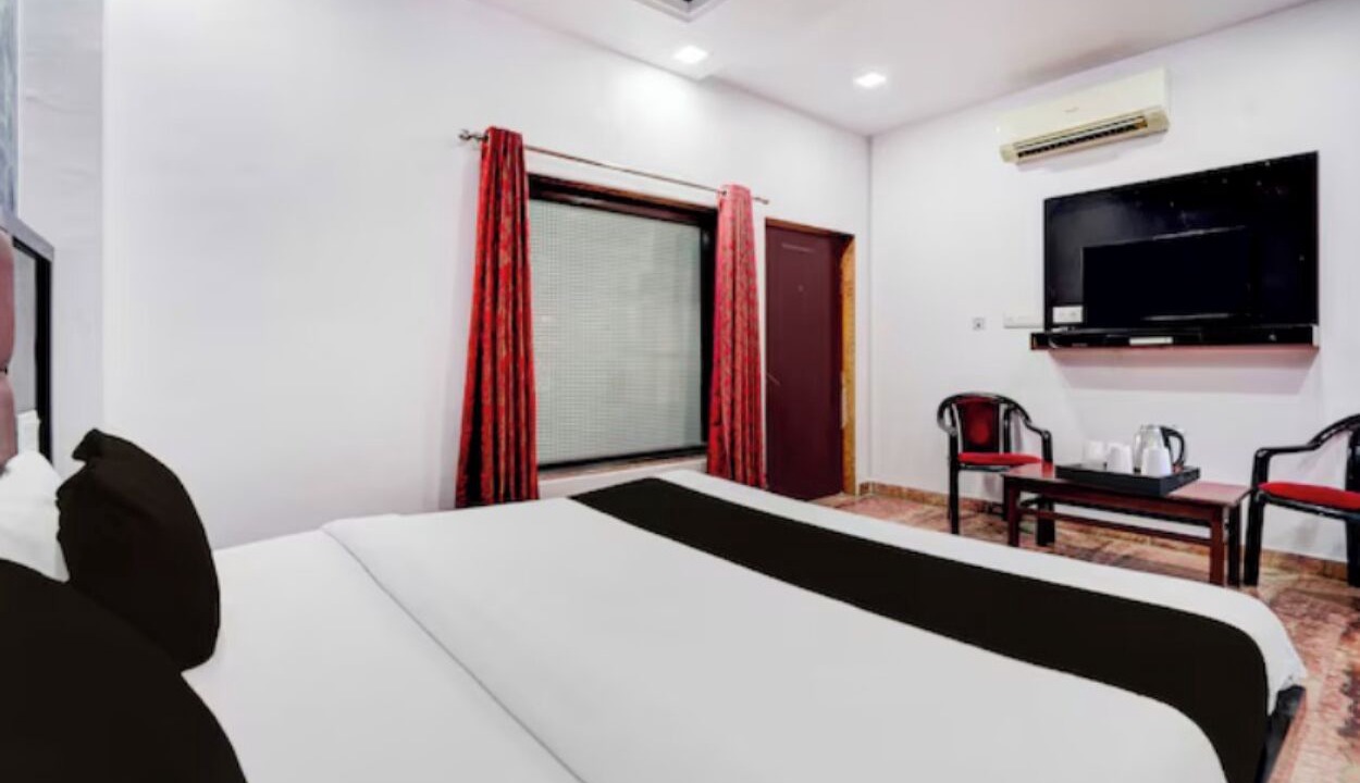 Photo of Bedroom in Sindhi Camp