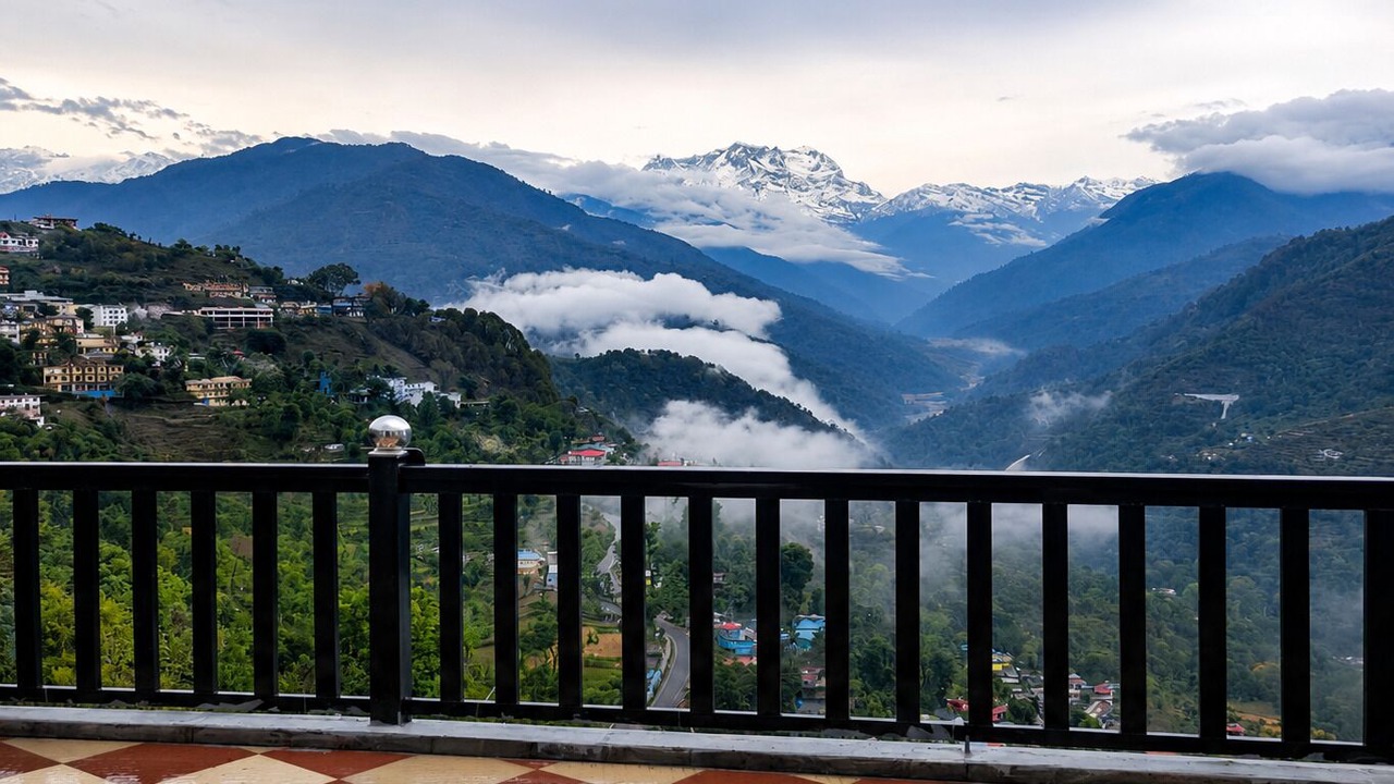 Photo of Patio Balcony in Guptkashi