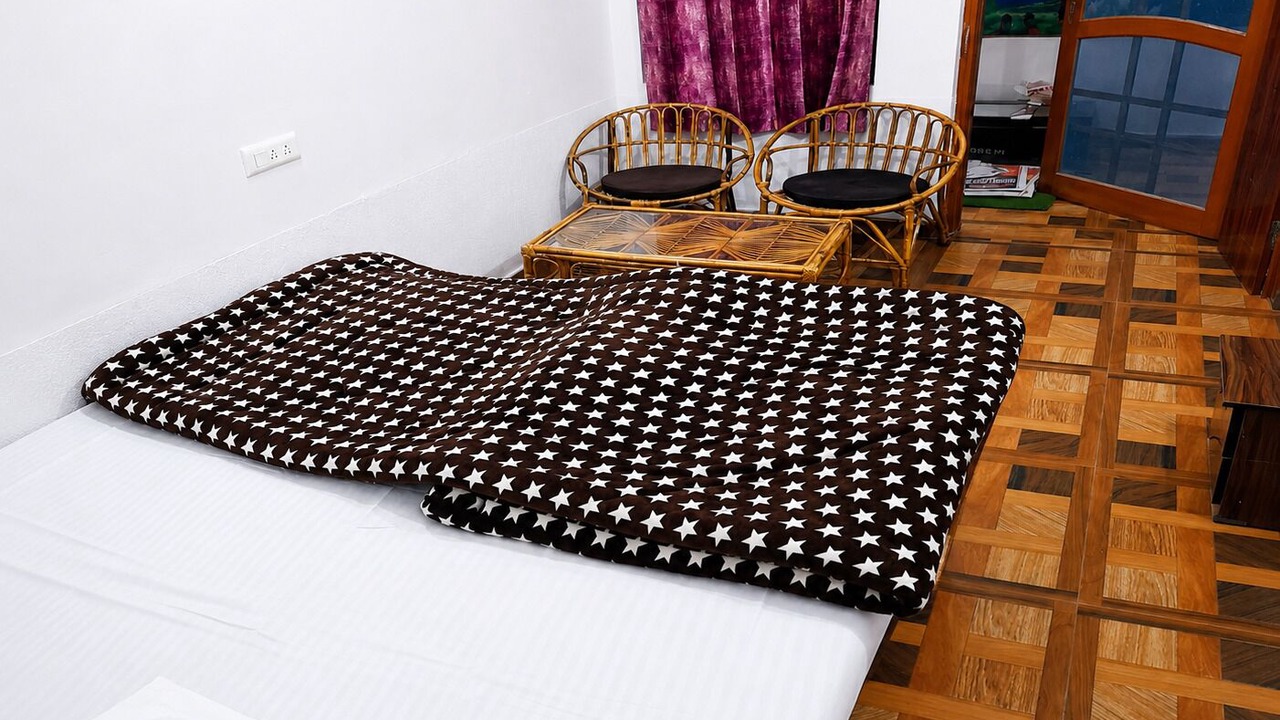 Photo of Bedroom in Guptkashi